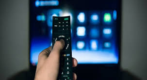 Número de contratos de TV por assinatura cai 4,33% em 12 meses    